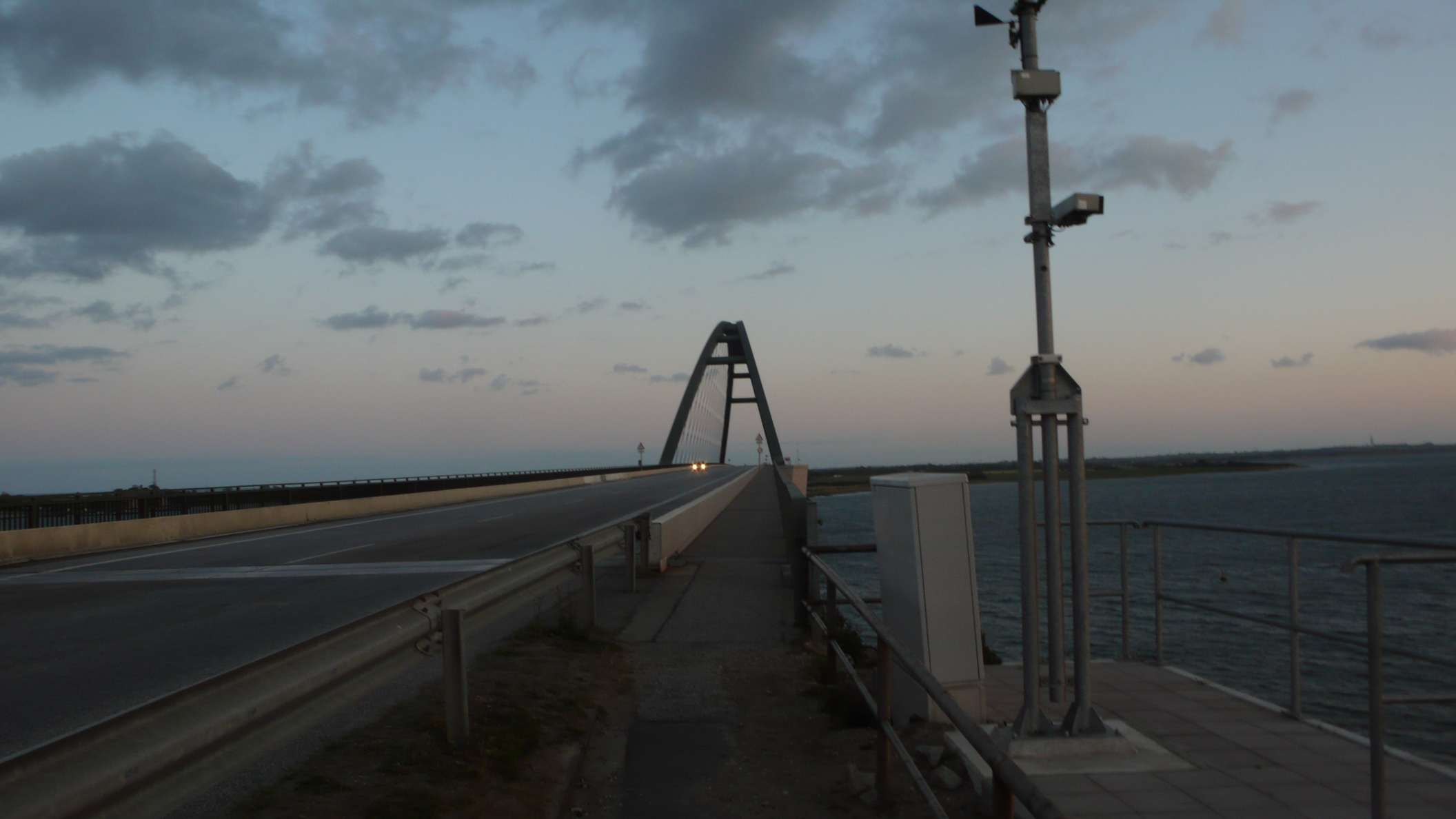 Fehmarn Sound Bridge bicycle lane