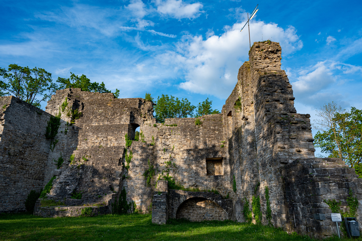 Inside Lichteneck castle ruins