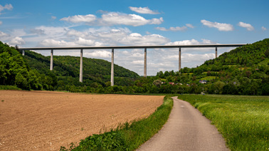 The A6 freeway bridge dominates the Kocher valley near Geislingen am Kocher