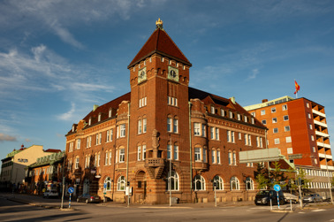 The post office in Trelleborg was built in 1913 and the architects were Ewe & Melin, Malmö.