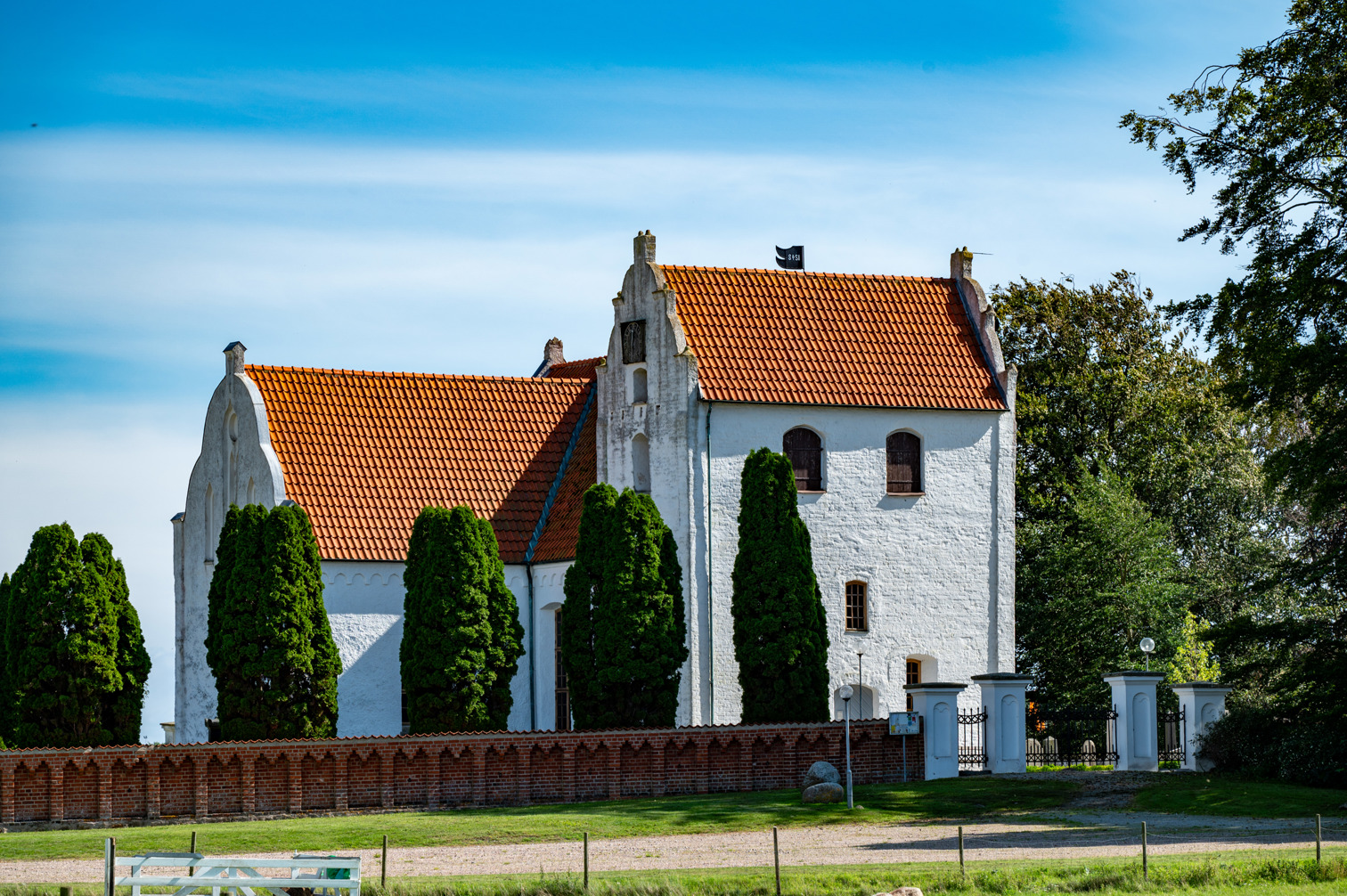 Maglarps gamla kyrka