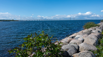 The Öresund Bridge is a double-decker bridge that connects Denmark with Sweden at the Öresund strait. Above the highway and below the railroad. Unfortunately there is no cycle path, but you can take your bike on the train.