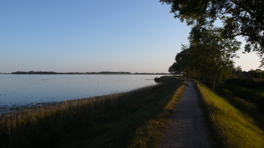 Radweg am Burger Binnensee