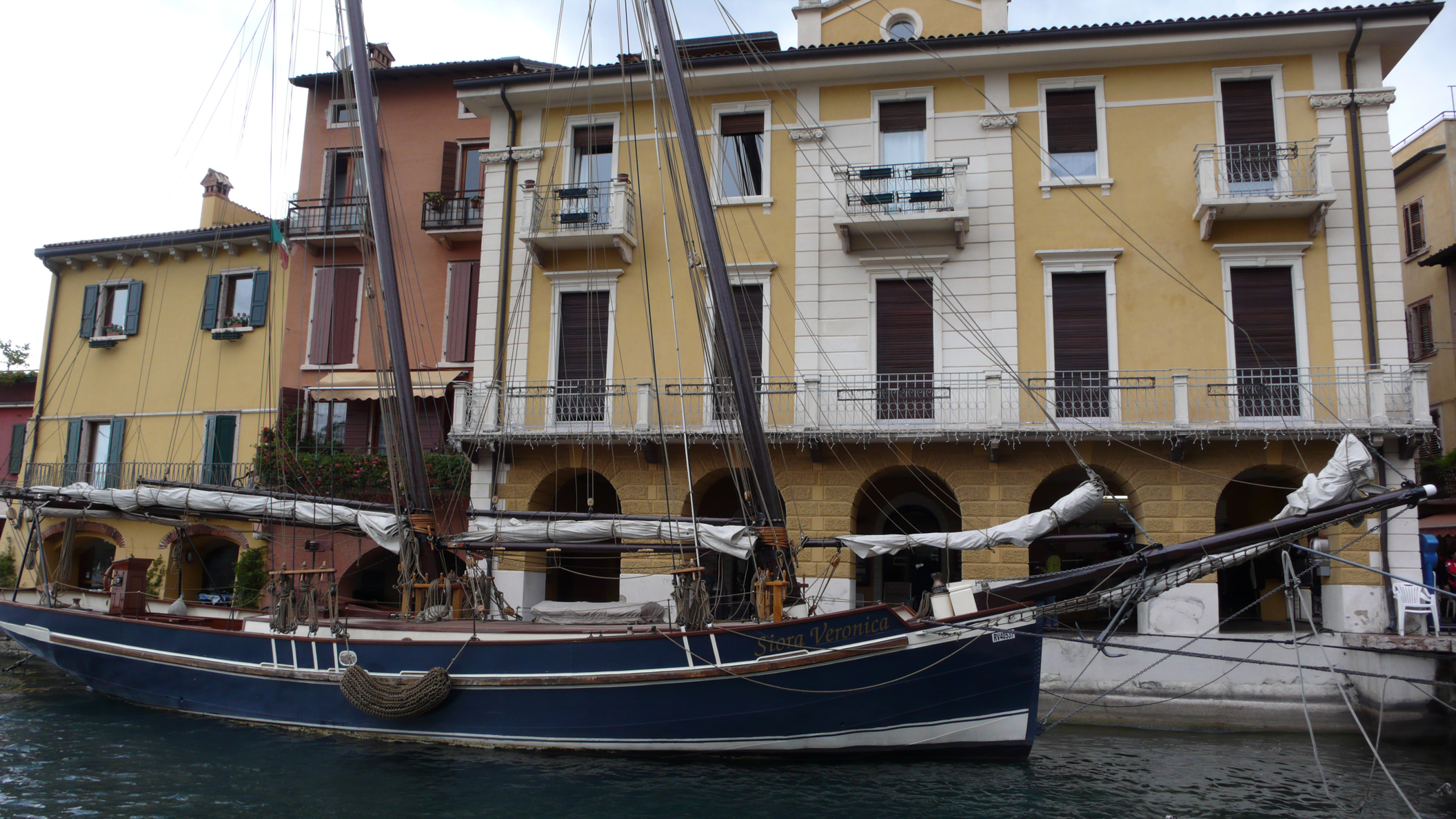 Sailing yacht - Porticciolo di Malcesine