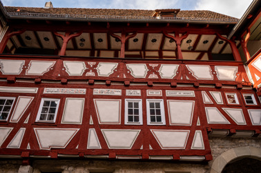 A half-timbered building with a courtyard, the Schwarzer Hof was an aristocratic palace.