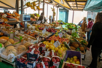 Vegetable stall at Mercato di Rialto, Venice